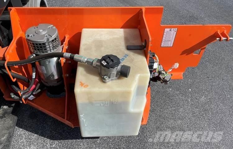 JLG R4045 رافعات مقصية الشكل