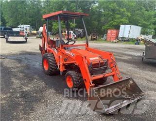 Kubota B21 الجرارات