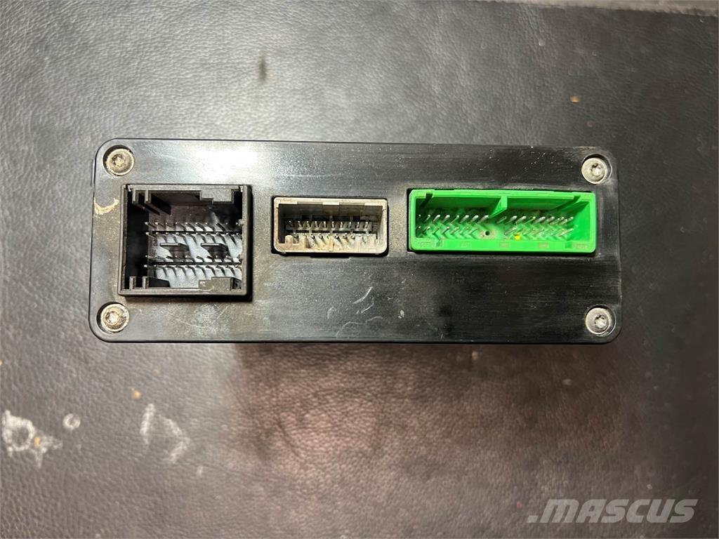 Mack  إلكترونيات