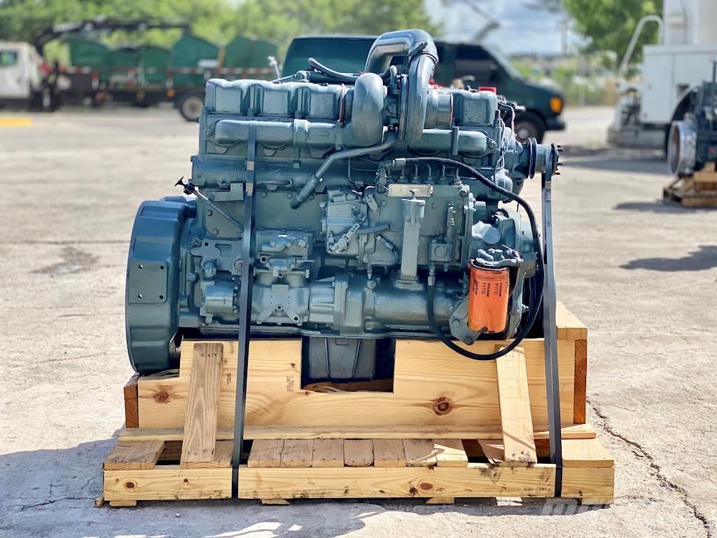 Mack 673 محركات