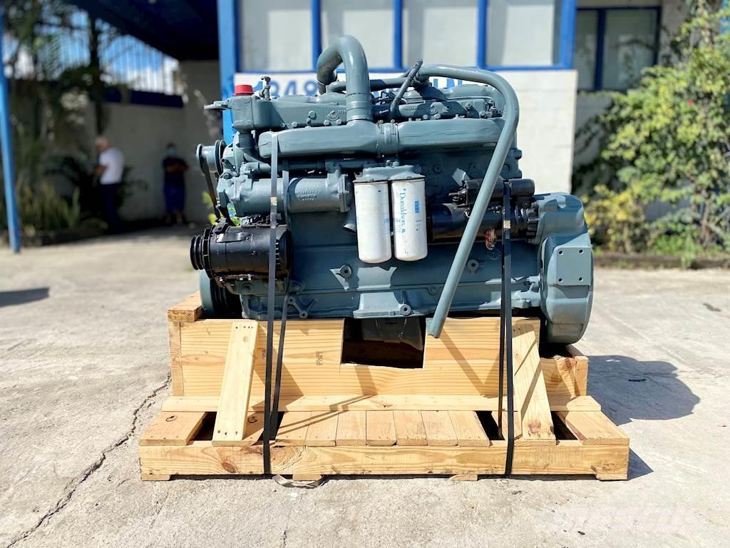 Mack 673 محركات