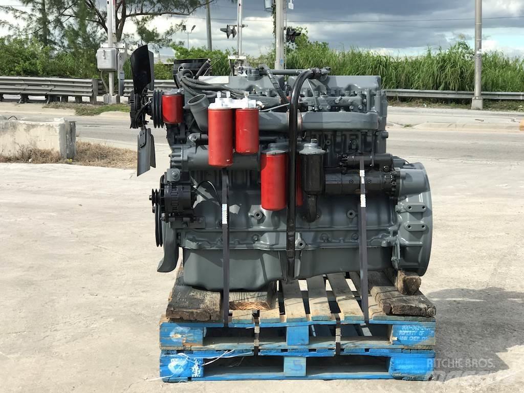 Mack E7-350 محركات