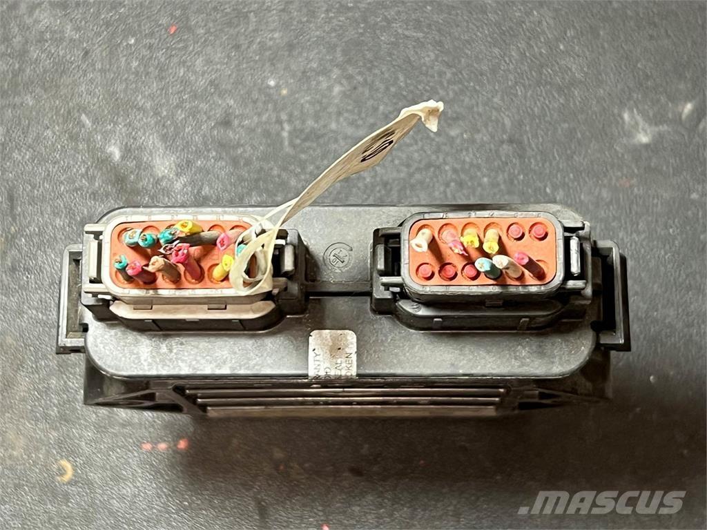 Mack Other إلكترونيات