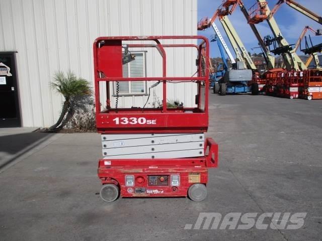 MEC 1330SE رافعات مقصية الشكل