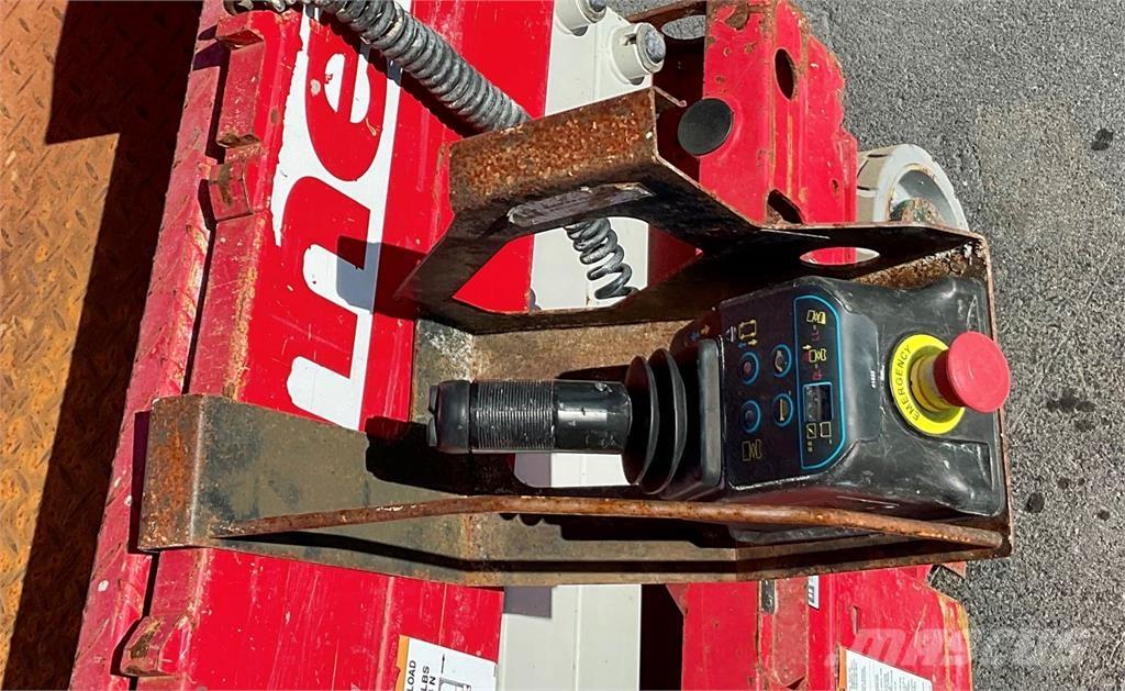 MEC 1930SE رافعات مقصية الشكل