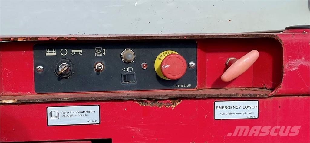 MEC 1930SE رافعات مقصية الشكل