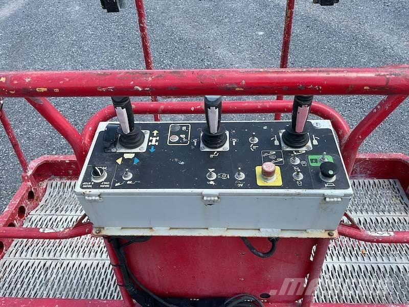 MEC 45-J رافعات سلة تلسكوبية