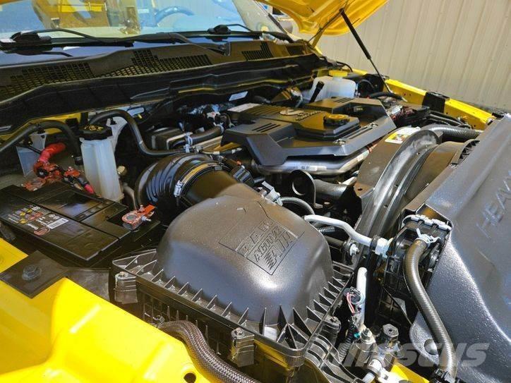 RAM 5500 المنصات الهوائية المثبتة على شاحنة
