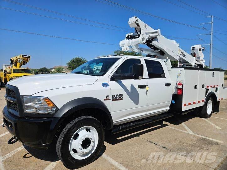RAM 5500 المنصات الهوائية المثبتة على شاحنة