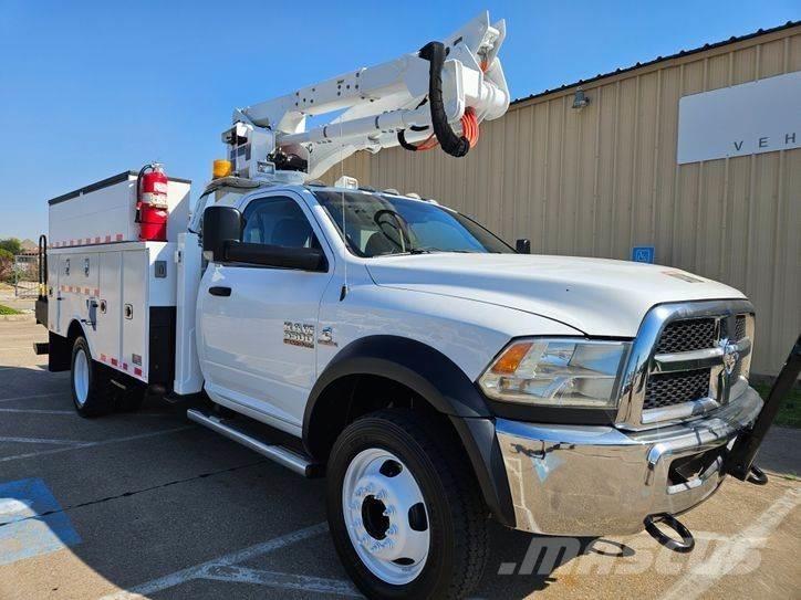 RAM 5500 المنصات الهوائية المثبتة على شاحنة