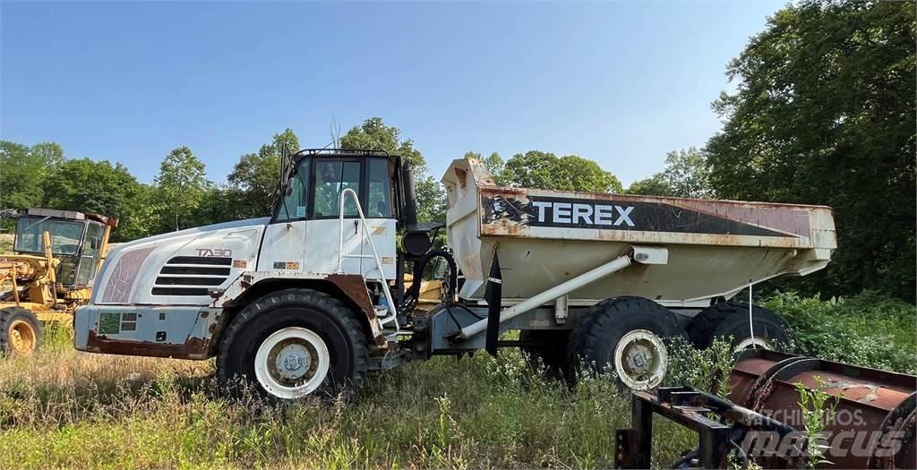 Terex TA30 ساحبات مفصلية