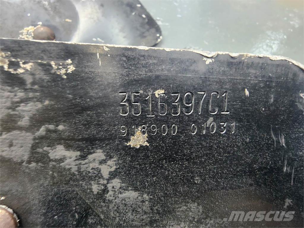  Unmarked مكونات أخرى
