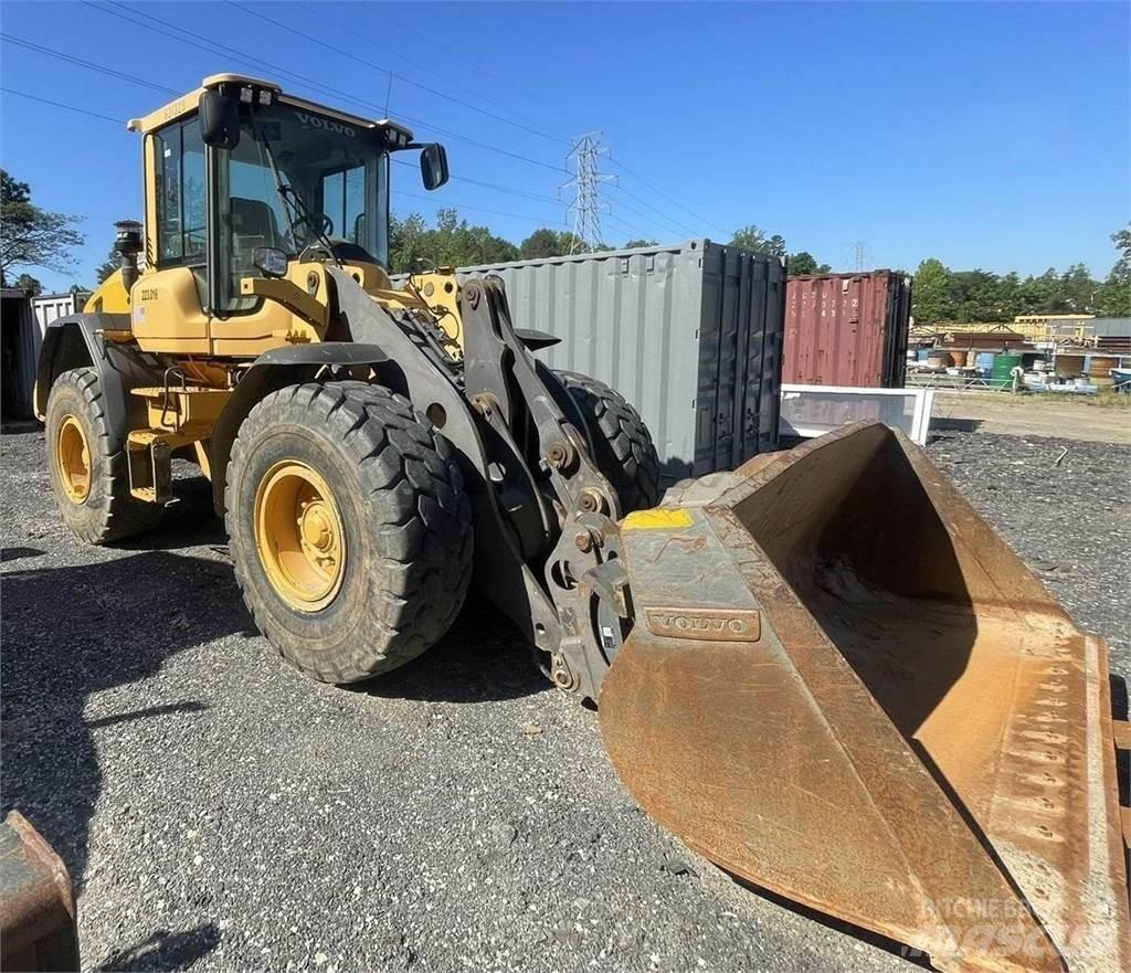 Volvo L60H لوادر بعجل