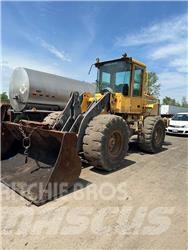 Volvo L70D لوادر بعجل