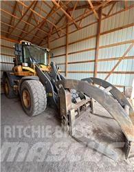 Volvo L90G لوادر بعجل