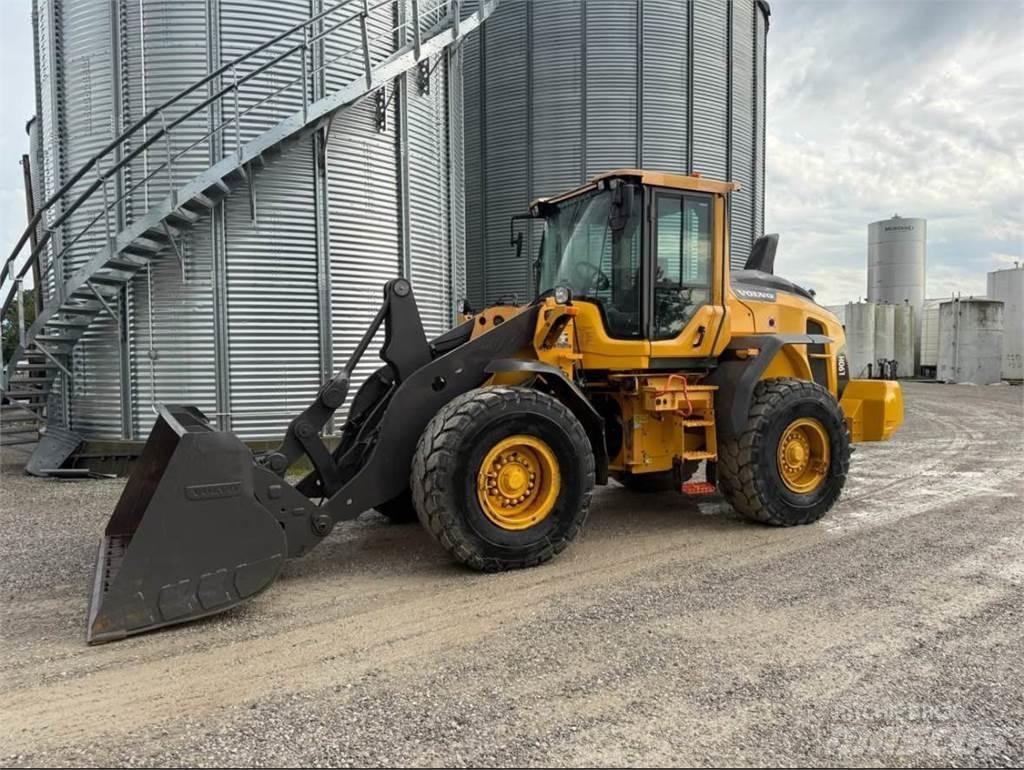 Volvo L90H لوادر بعجل