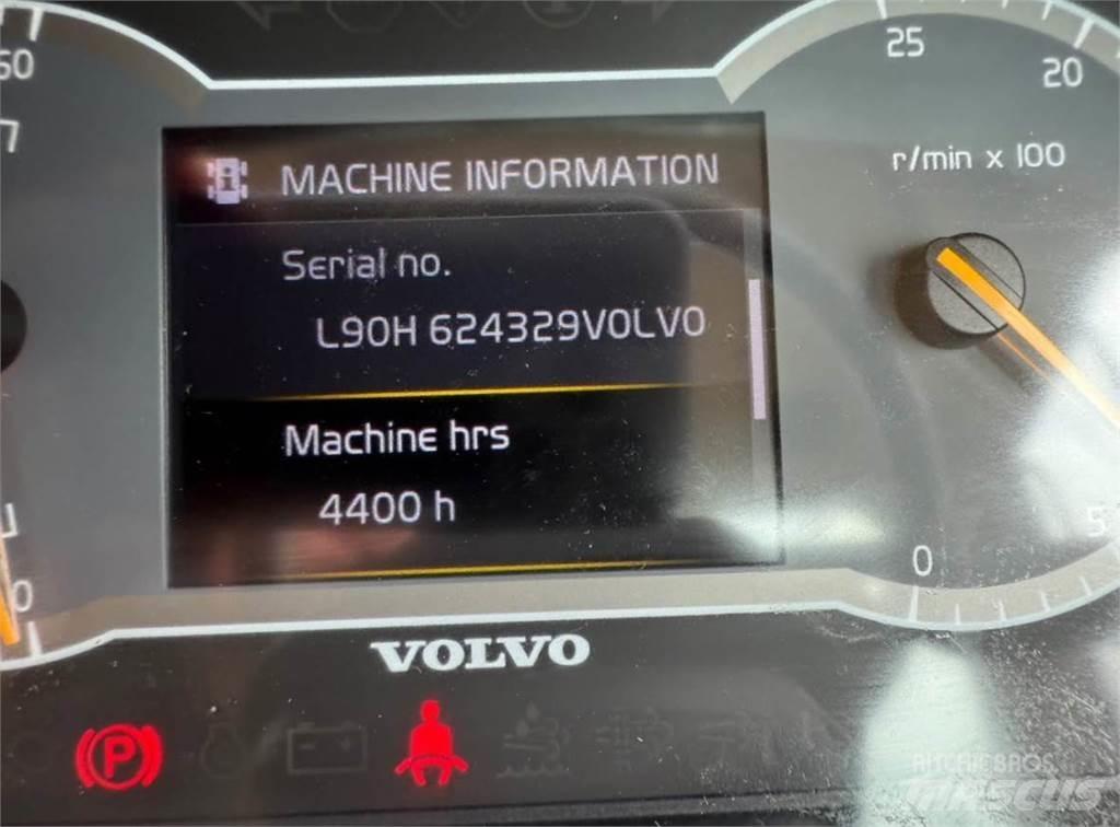 Volvo L90H لوادر بعجل