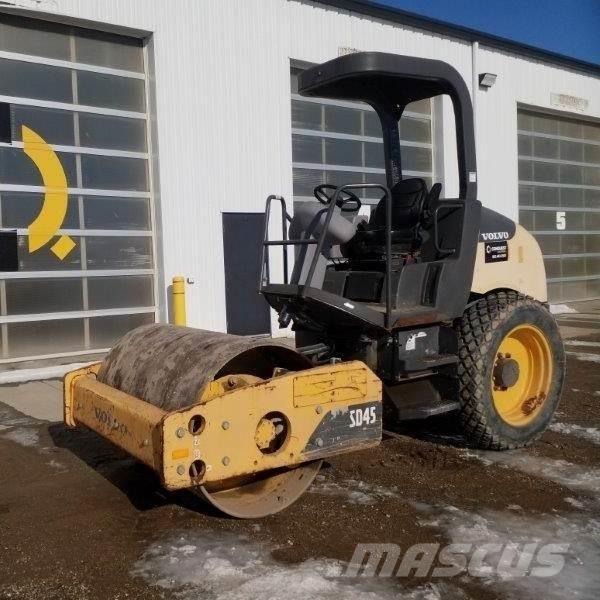 Volvo SD45 دكاكات أفقية