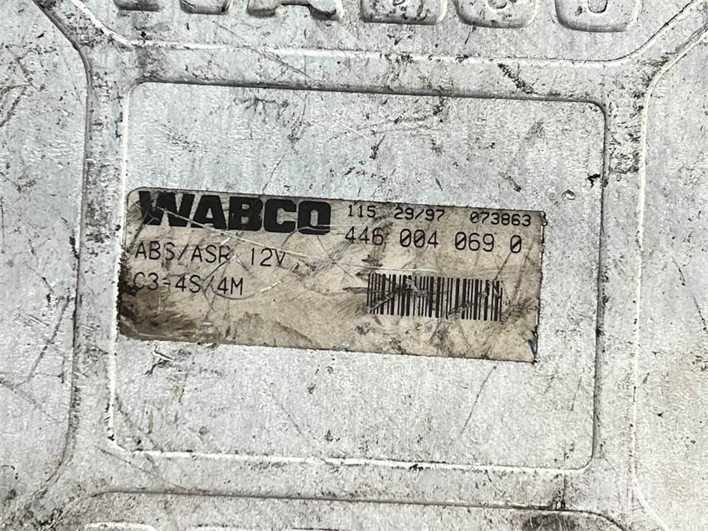 Wabco  إلكترونيات