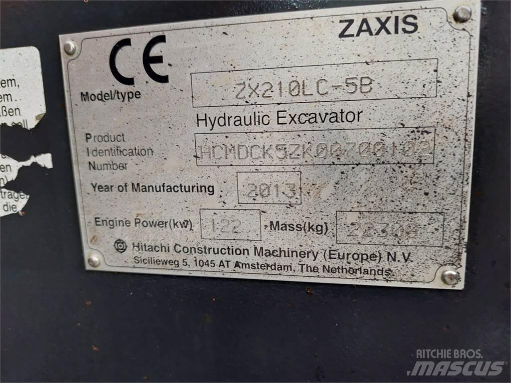 Hitachi ZX 210LC حفارات زحافة