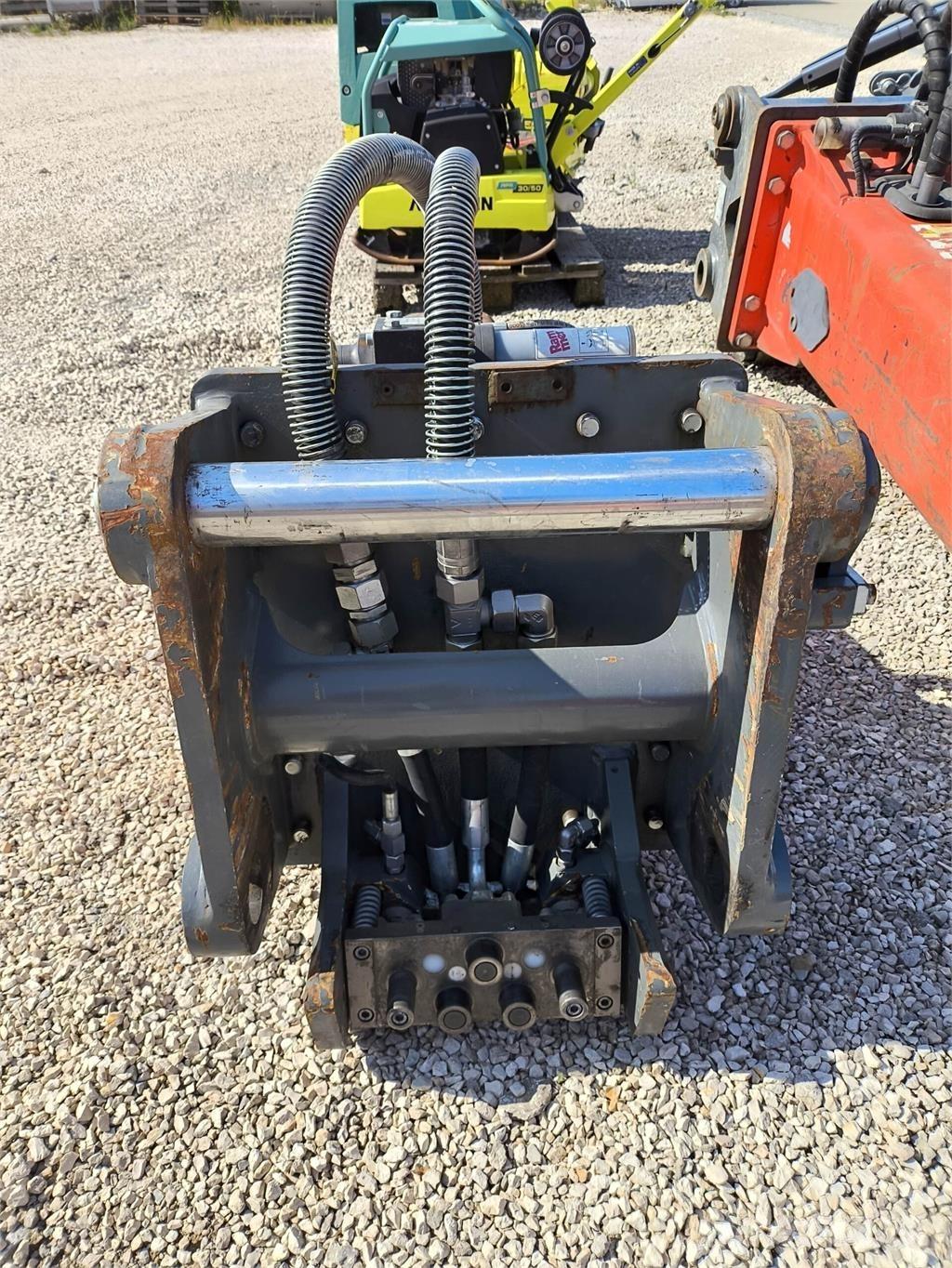 Rammer 1533E أخرى