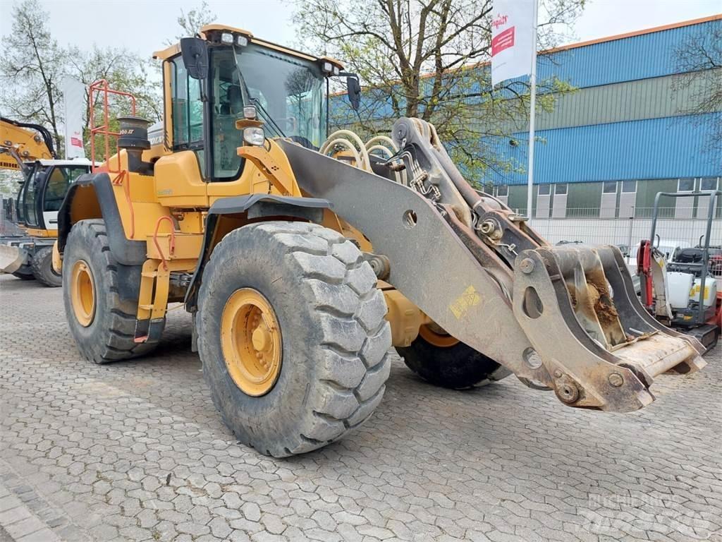 Volvo L 150H لوادر بعجل