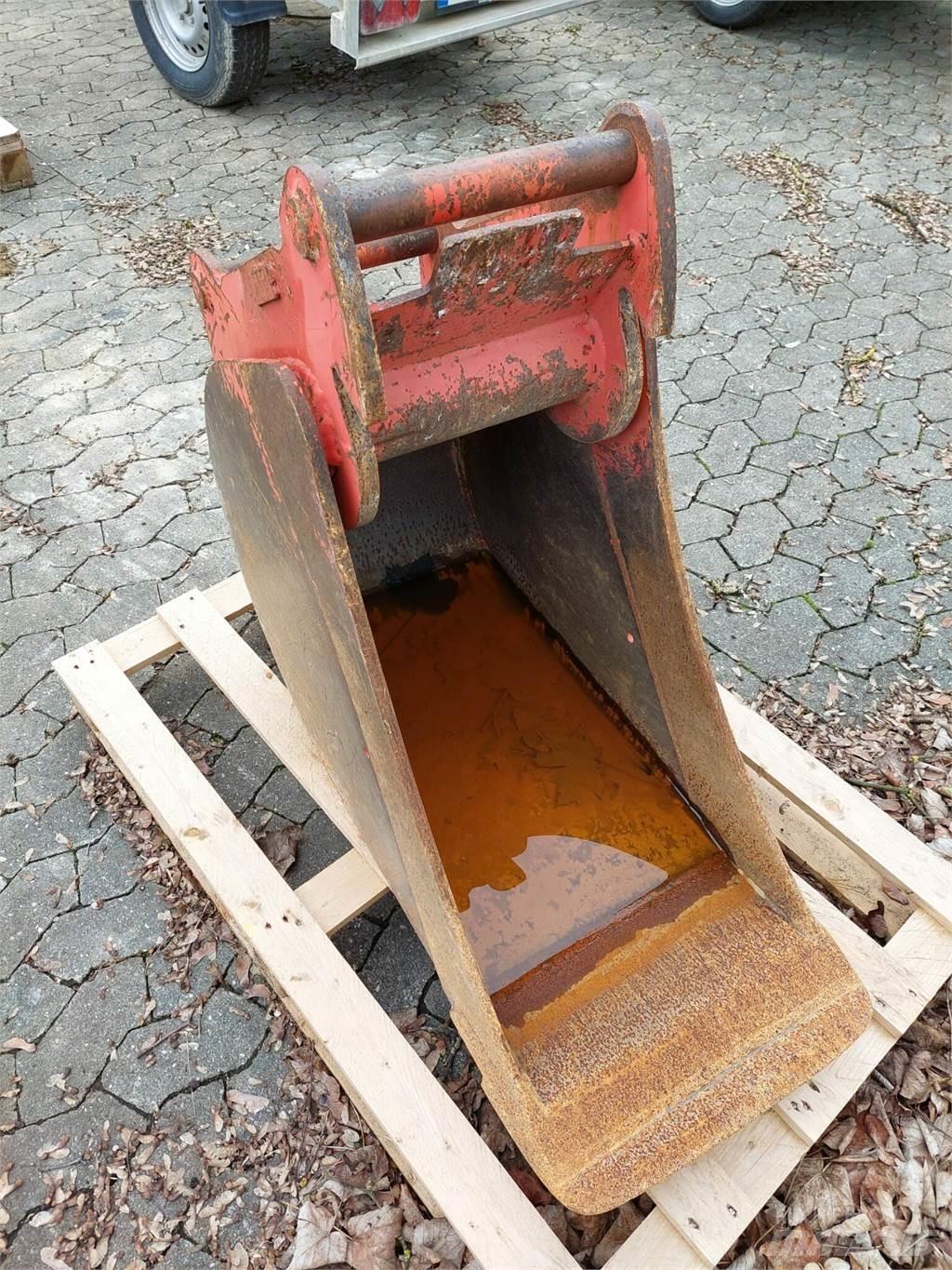 Yanmar SV 85-2PB حفارات زحافة