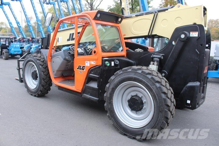 JLG 742 مناولات متداخلة