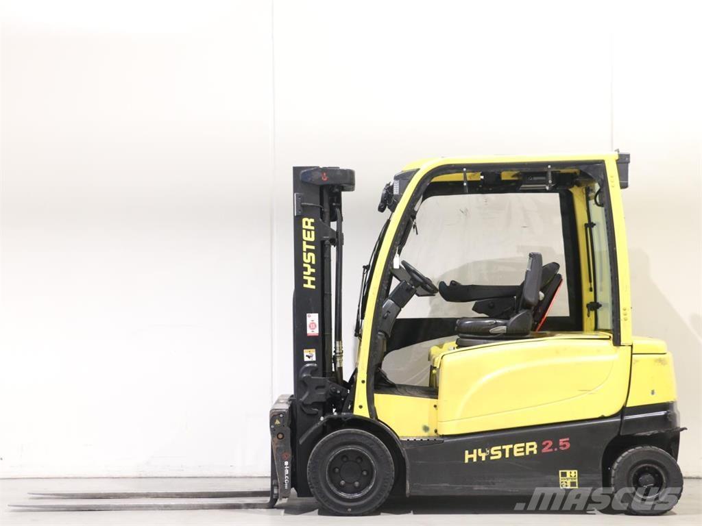 Hyster J2,5XN شاحنات ذات رافعات شوكية تعمل بالكهرباء