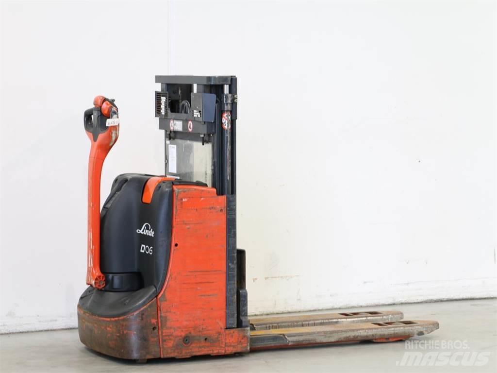 Linde D06/1160-00 معدات التكديس الجوالة