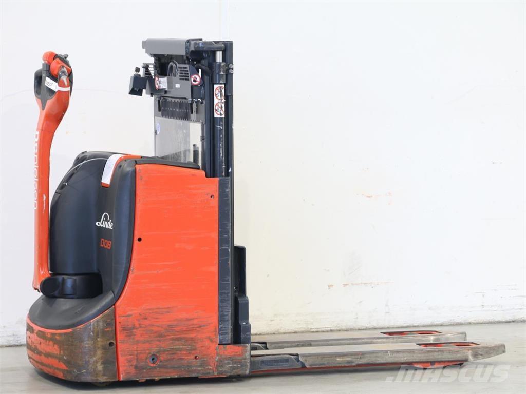 Linde D08/1160 معدات التكديس الجوالة