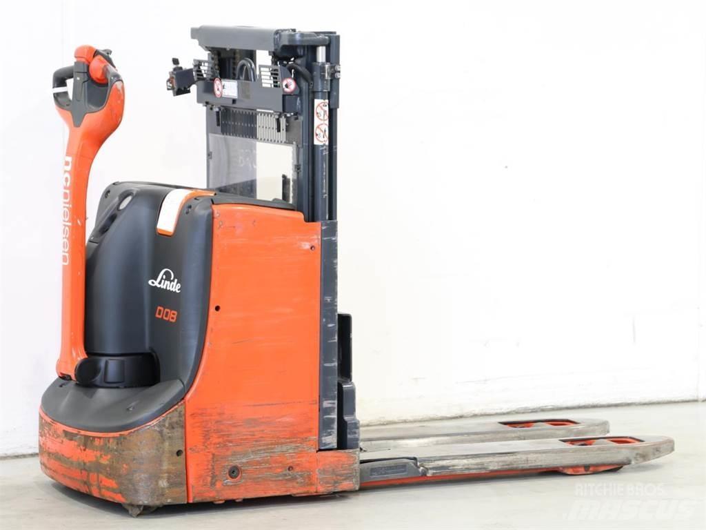 Linde D08/1160 معدات التكديس الجوالة