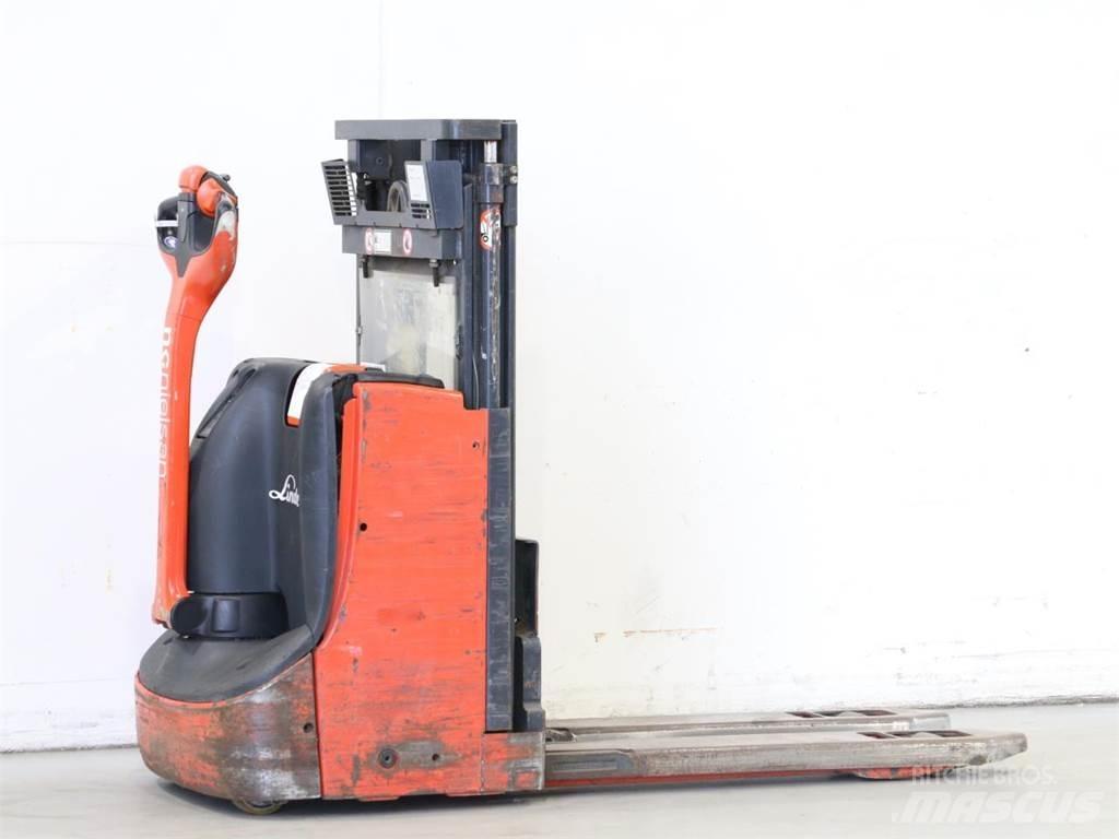 Linde D08/1160-00 معدات التكديس الجوالة