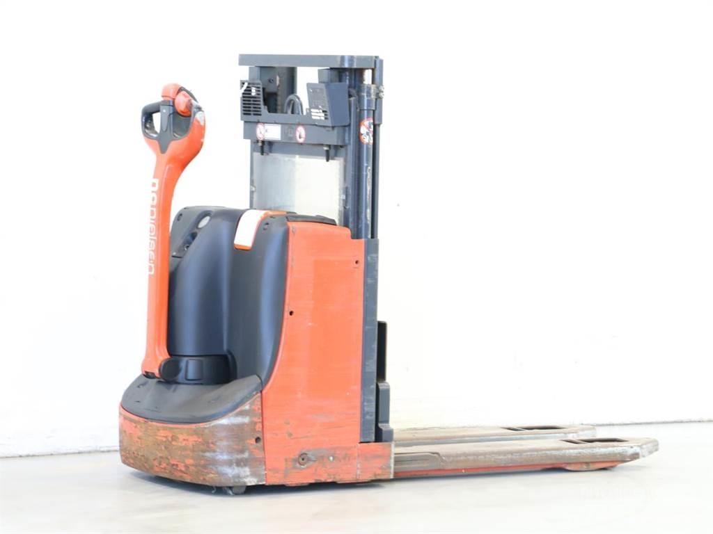Linde D08/1160-00 معدات التكديس الجوالة