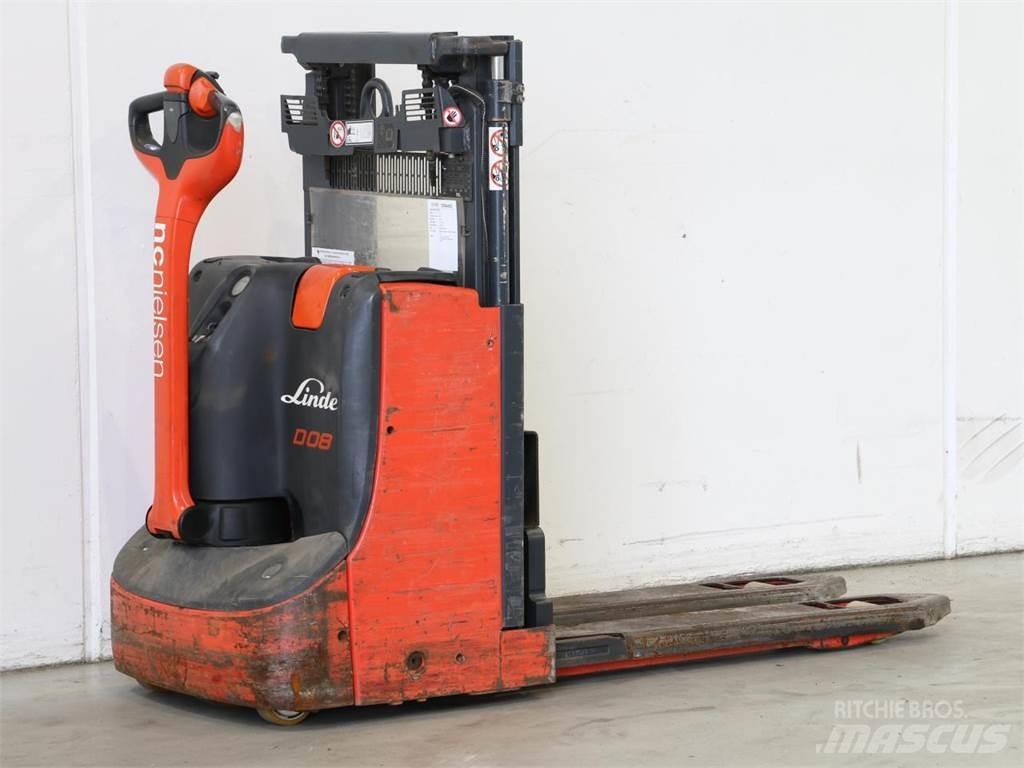 Linde D08/1160-00 معدات التكديس الجوالة