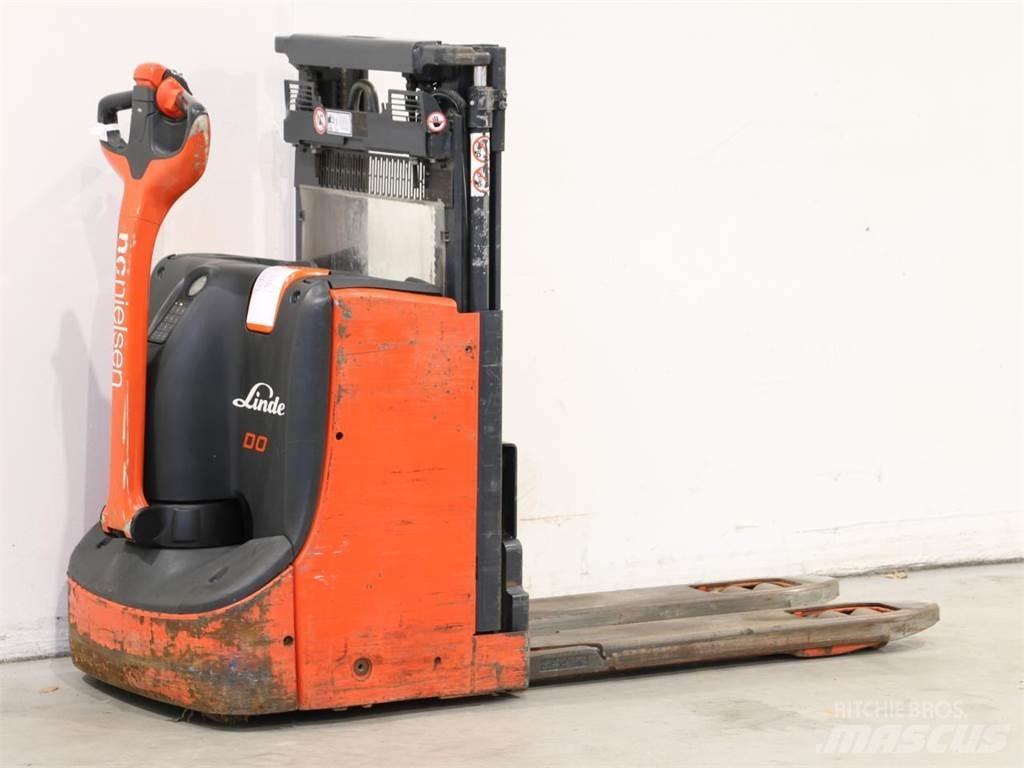 Linde D08/1160-00 معدات التكديس الجوالة