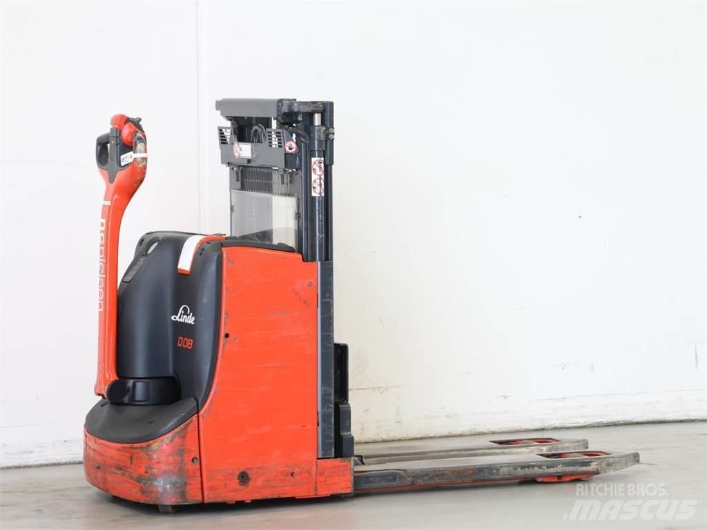 Linde D08/1160-01 معدات التكديس الجوالة