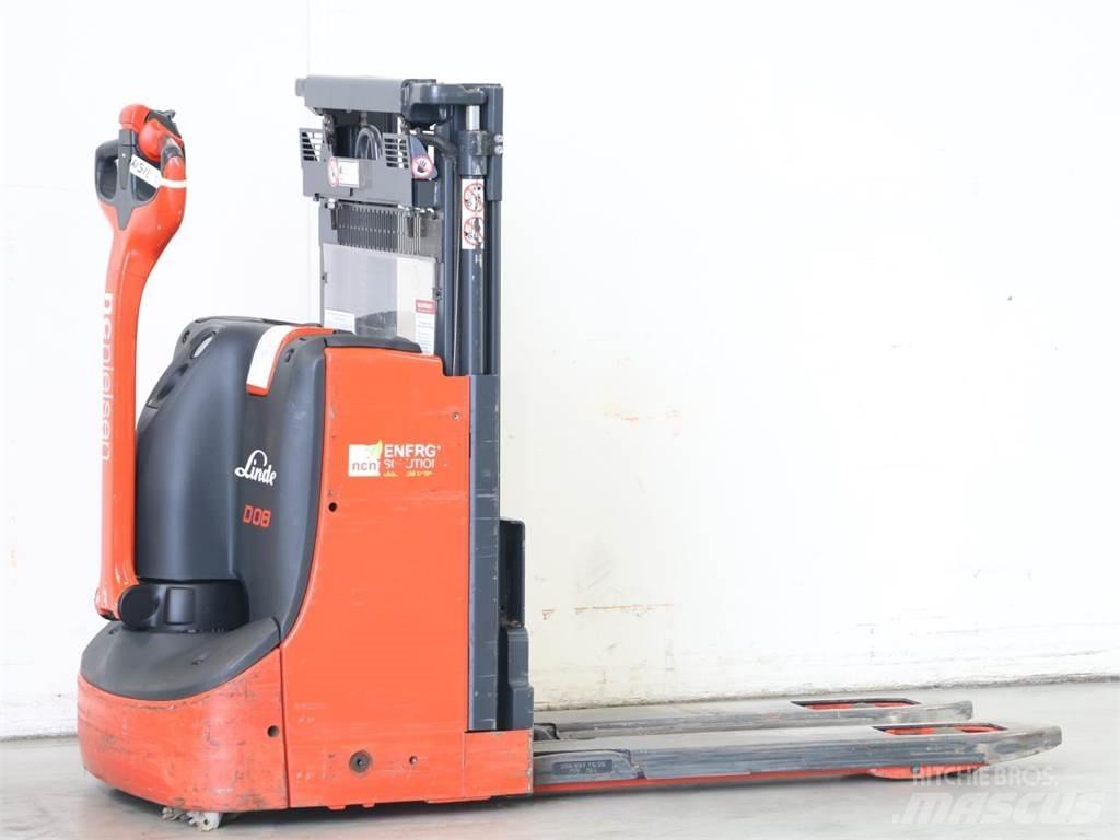 Linde D08/1160-01 معدات التكديس الجوالة