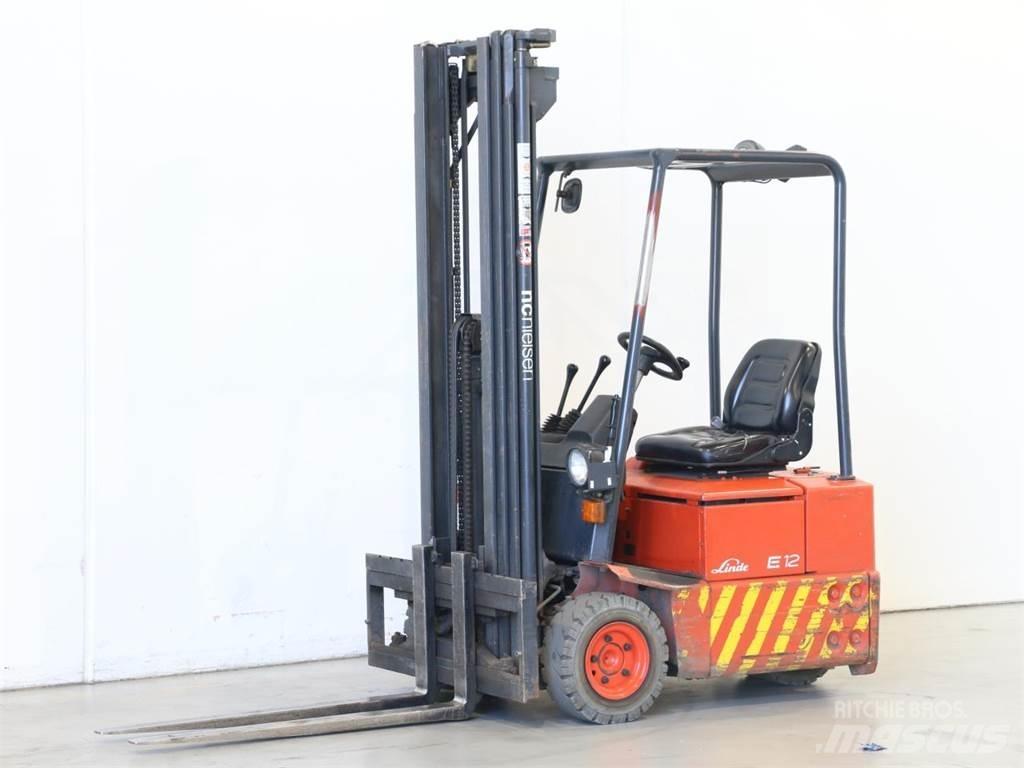 Linde E12/324 شاحنات ذات رافعات شوكية تعمل بالكهرباء