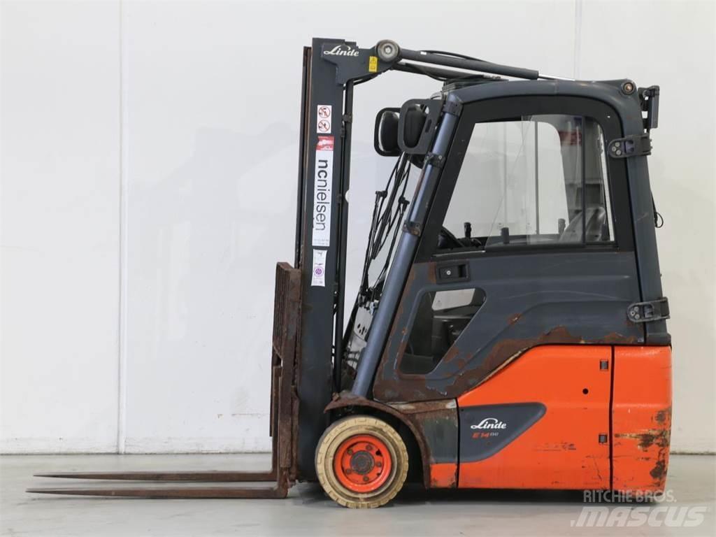 Linde E14/386-02 EVO شاحنات ذات رافعات شوكية تعمل بالكهرباء