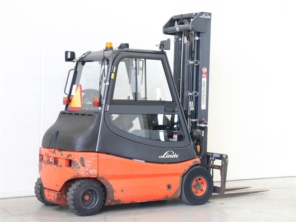 Linde E25/336-03 شاحنات ذات رافعات شوكية تعمل بالكهرباء