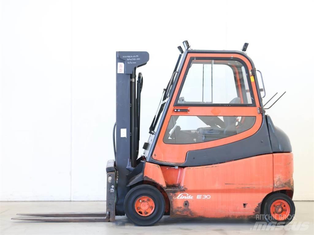 Linde E25-600/336 شاحنات ذات رافعات شوكية تعمل بالكهرباء