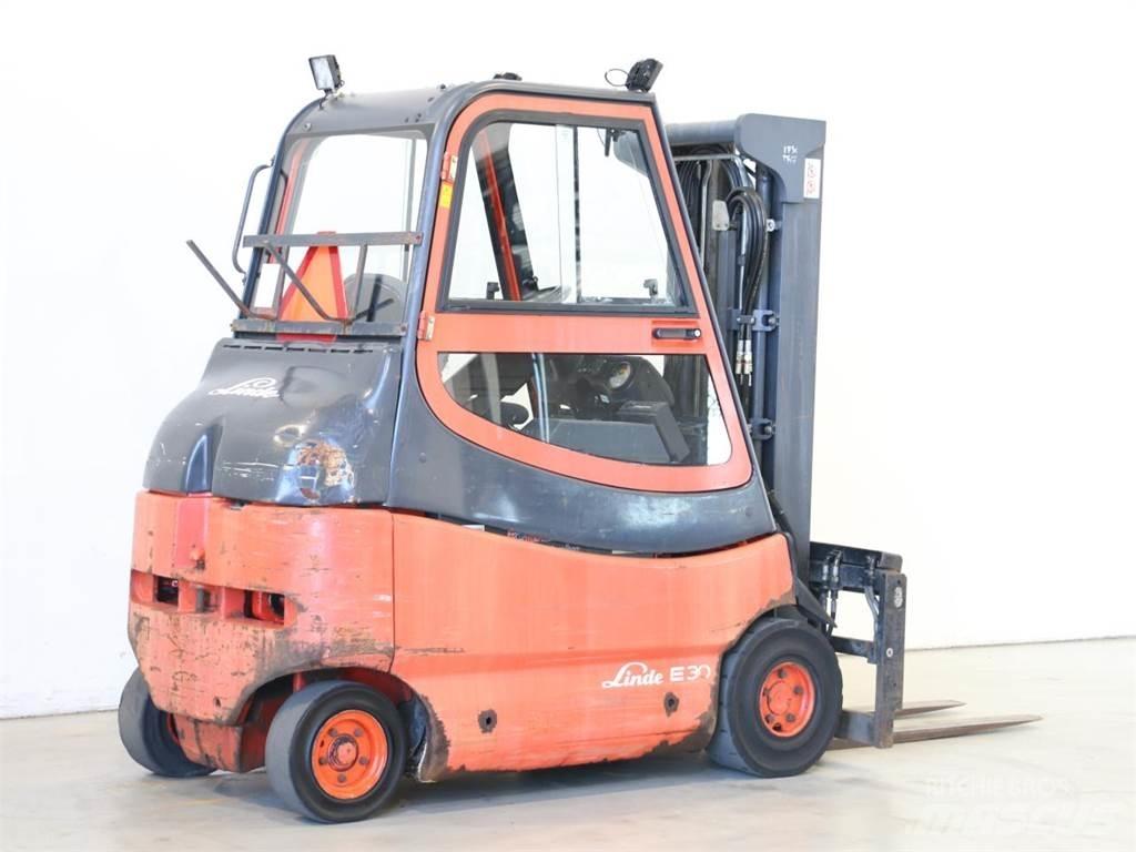 Linde E25-600/336 شاحنات ذات رافعات شوكية تعمل بالكهرباء