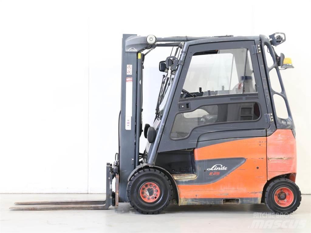 Linde E25/600H/387 شاحنات ذات رافعات شوكية تعمل بالكهرباء