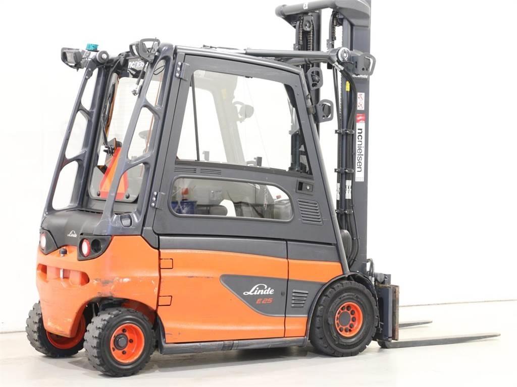 Linde E25L/387 شاحنات ذات رافعات شوكية تعمل بالكهرباء