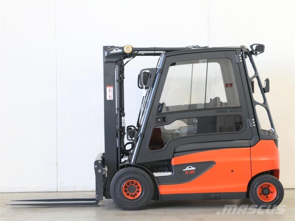 Linde E25L/387 شاحنات ذات رافعات شوكية تعمل بالكهرباء