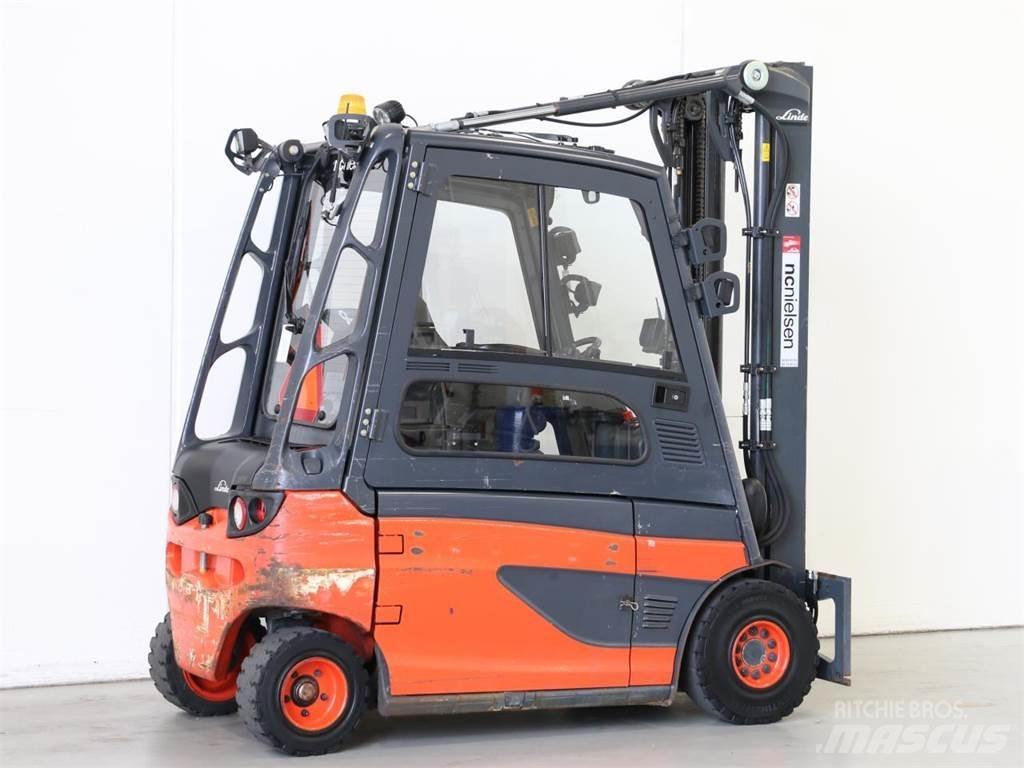 Linde E25L/387 شاحنات ذات رافعات شوكية تعمل بالكهرباء