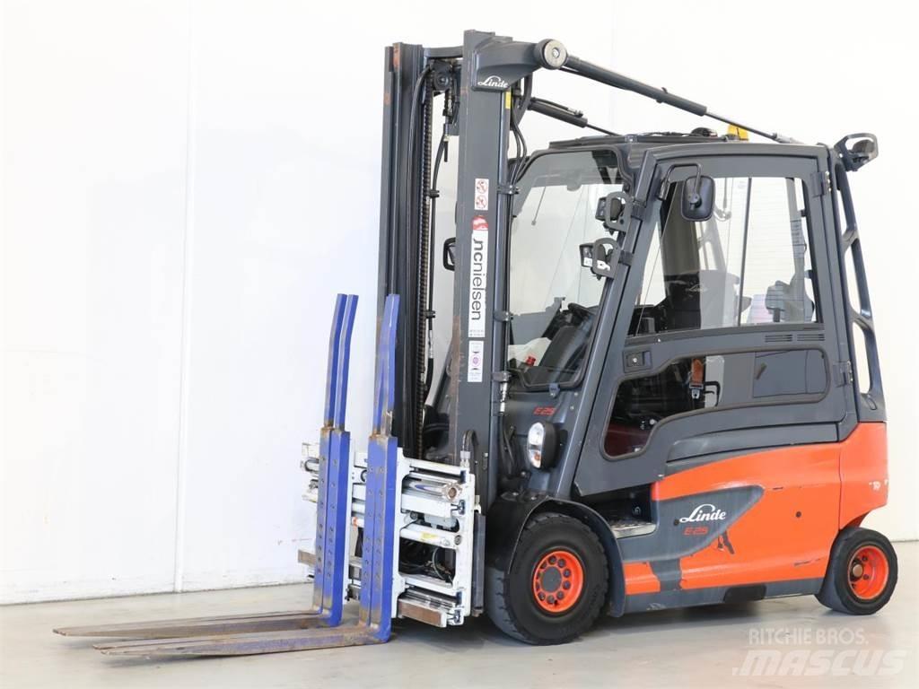 Linde E25L/387 شاحنات ذات رافعات شوكية تعمل بالكهرباء