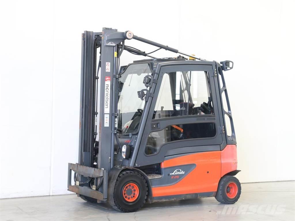 Linde E25L/387 شاحنات ذات رافعات شوكية تعمل بالكهرباء