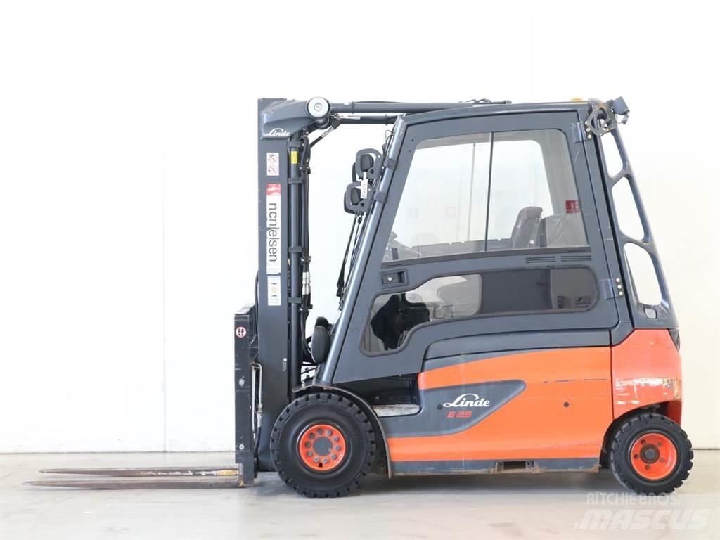 Linde E25L/387 شاحنات ذات رافعات شوكية تعمل بالكهرباء